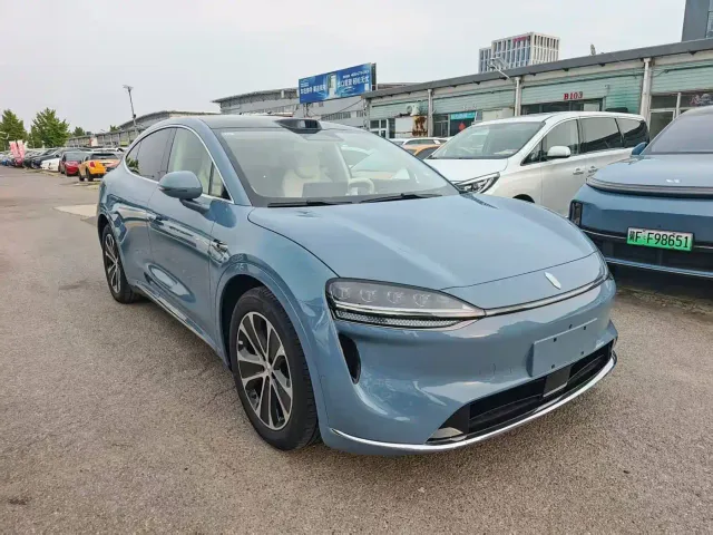 Luxeed R7 — Фото автомобиля 3