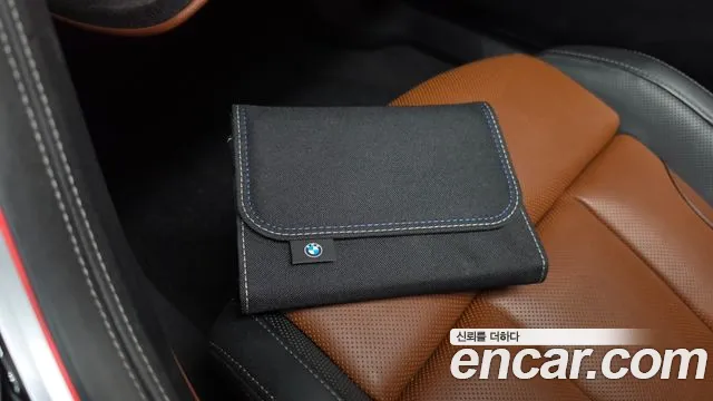 BMW 8 Series G15 — Фото автомобиля 15