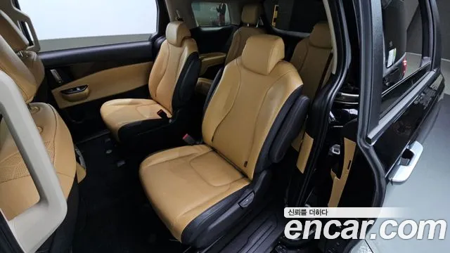 Kia Canival Carnival 4 поколение Дизель 9 мест Prestige — Фото автомобиля 12