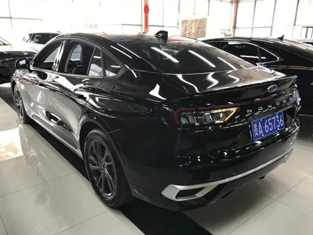 Ford Mondeo — Фото автомобиля 5