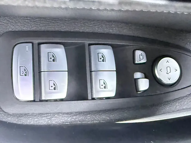 BMW X1 — Фото автомобиля 14