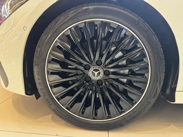 Mercedes-Benz CLE-Class — Фото автомобиля 9