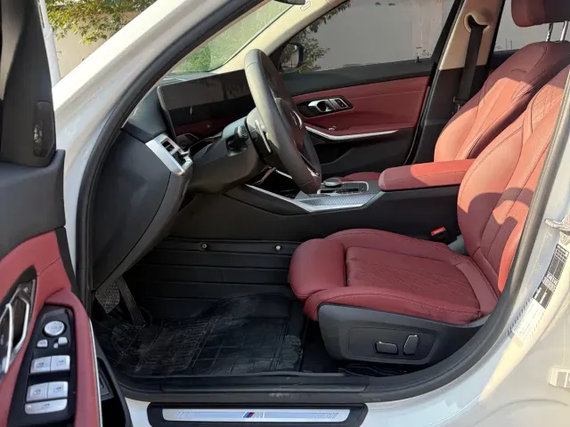 BMW 3 Series — Фото автомобиля 4