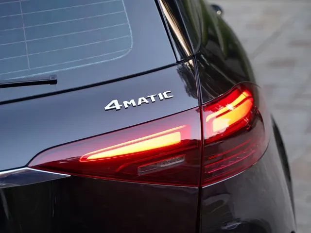 Mercedes-Benz GLE-Class — Фото автомобиля 11