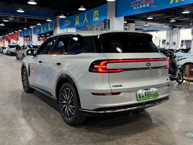 Changan Qiyuan Q07 — Фото автомобиля 8
