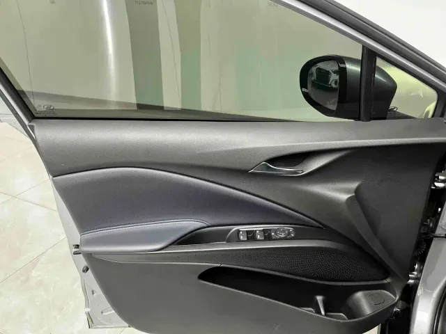 Buick Velite 6 — Фото автомобиля 12