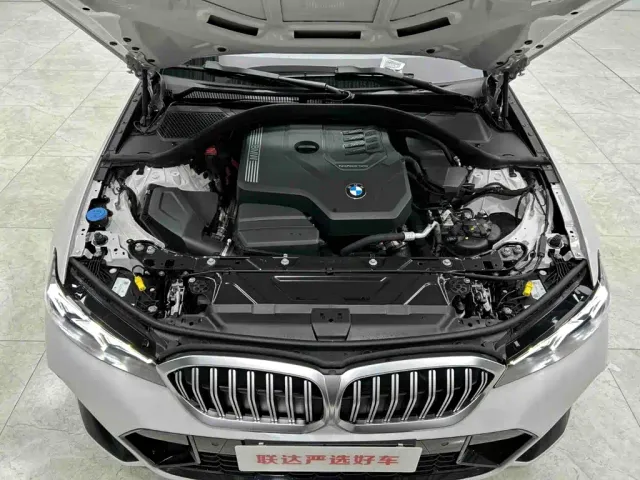 BMW 3 Series — Фото автомобиля 27