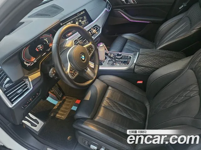 BMW X5 xDrive 40i M Sport — Фото автомобиля 24