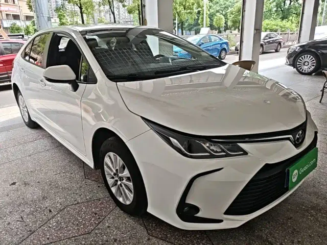 Toyota Corolla — Фото автомобиля 3