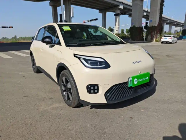 GAC Aion UT — Фото автомобиля 3