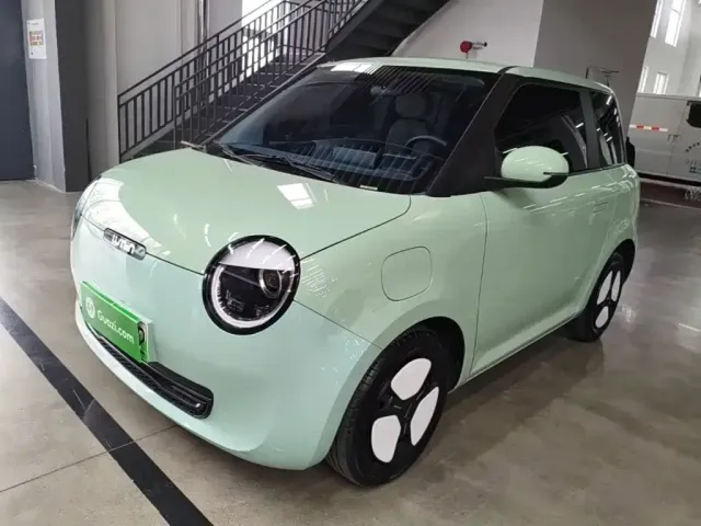 Фотография автомобиля — Changan Lumin
