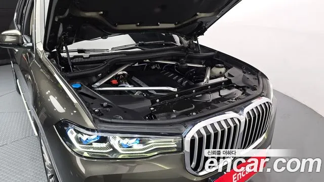 BMW X7 G07 — Фото автомобиля 9