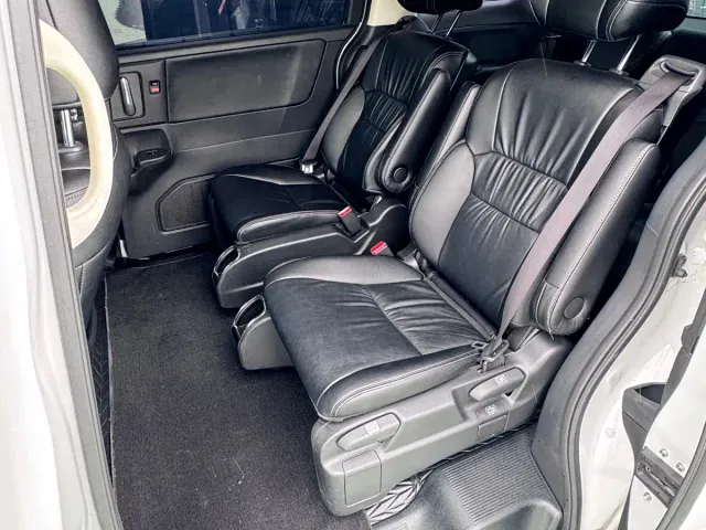 Honda Odyssey — Фото автомобиля 12