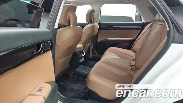 Hyundai Grandeur GN7 — Фото автомобиля 18