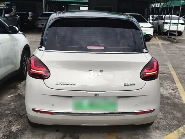 Wuling Bingo — Фото автомобиля 5