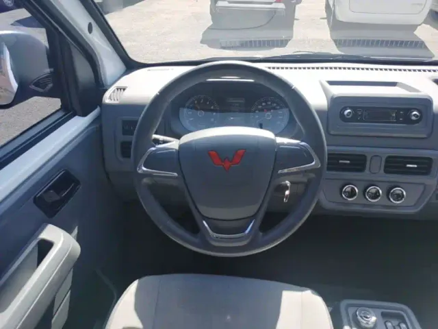 Wuling Motors Wuling Yangguang 2024 300KM Comfort Bus Version 75kW — Фото автомобиля 10