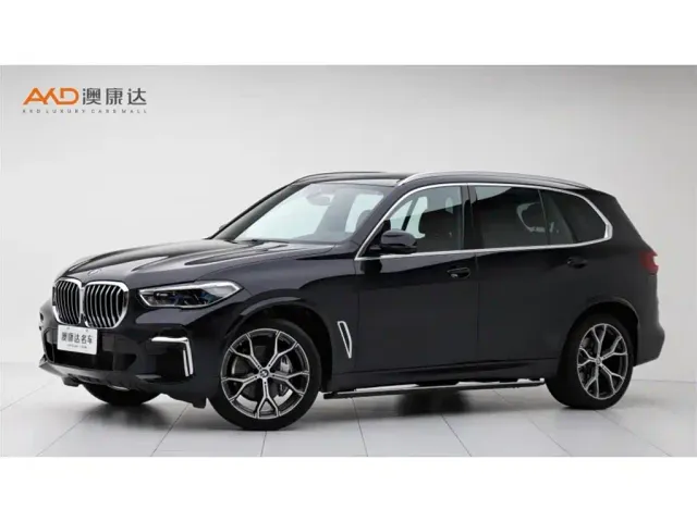 Фотография автомобиля — BMW X5