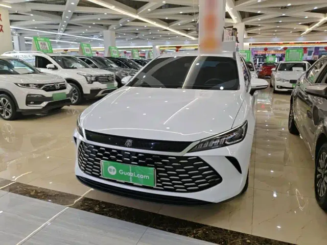 Фотография автомобиля — BYD Qin PLUS