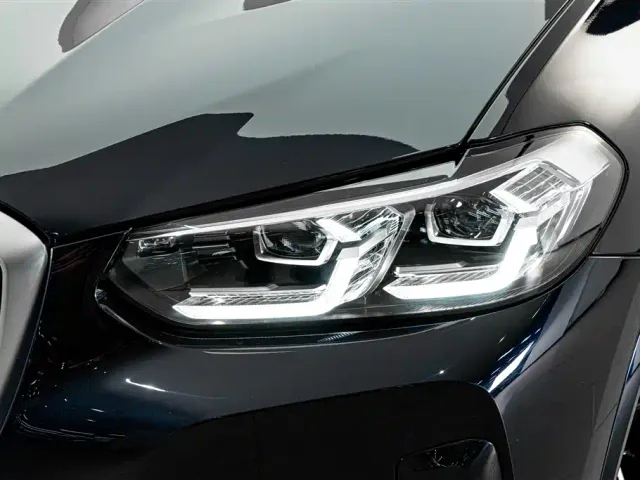 BMW X3 — Фото автомобиля 4