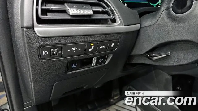 Hyundai Palisade Palisade Дизель 2.2 2WD — Фото автомобиля 16