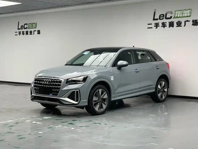 Фотография автомобиля — Audi Q2L