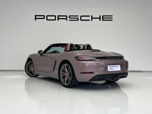 Porsche 718 — Фото автомобиля 7
