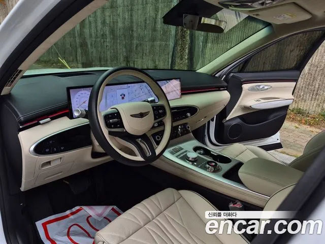 Genesis GV70 — Фото автомобиля 7