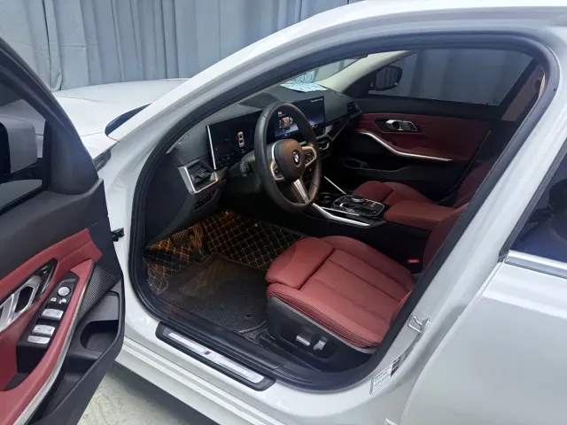 BMW 3 Series — Фото автомобиля 9
