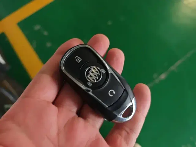 Buick Velite 6 — Фото автомобиля 8