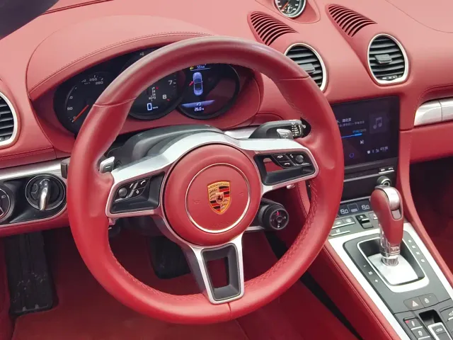 Porsche 718 — Фото автомобиля 11