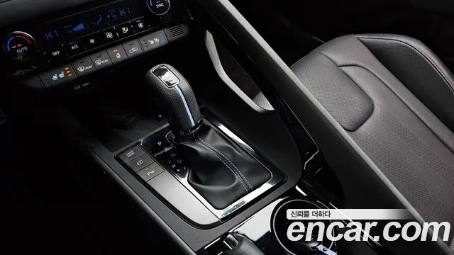 Hyundai Avante — Фото автомобиля 12