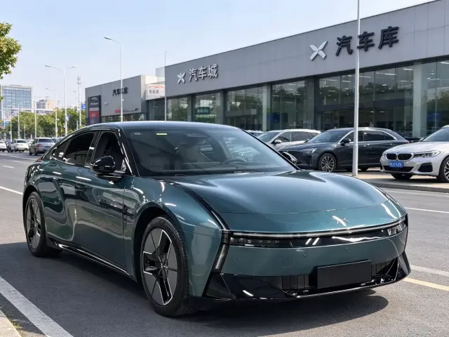 Xpeng P7 — Фото автомобиля 2