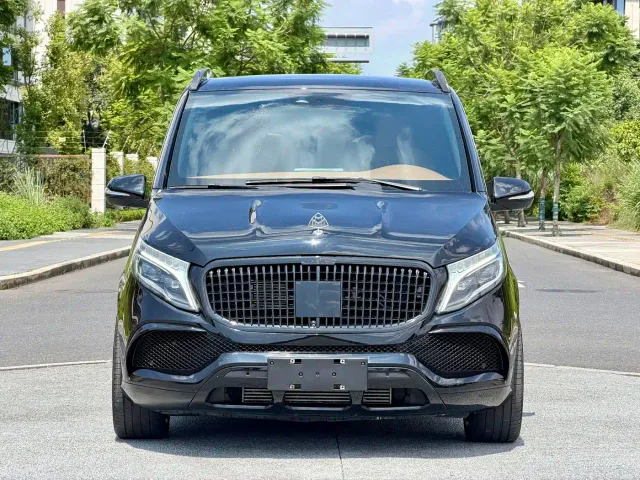 Mercedes-Benz V-Class — Фото автомобиля 3