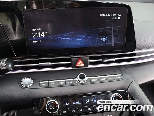 Hyundai AVANTE Новый Avante (CN7) — Фото автомобиля 10