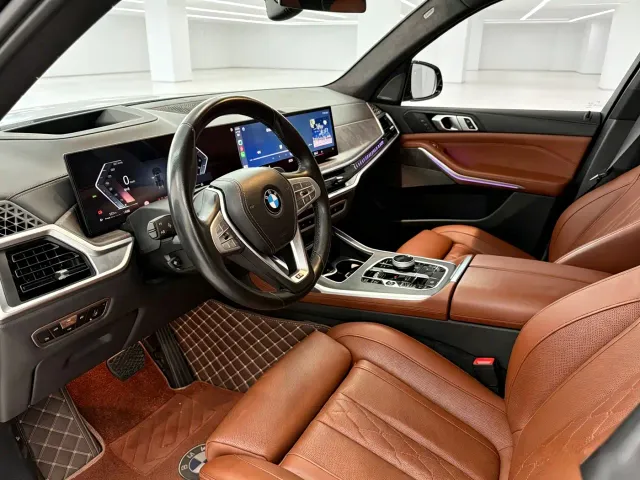 BMW X7 — Фото автомобиля 4