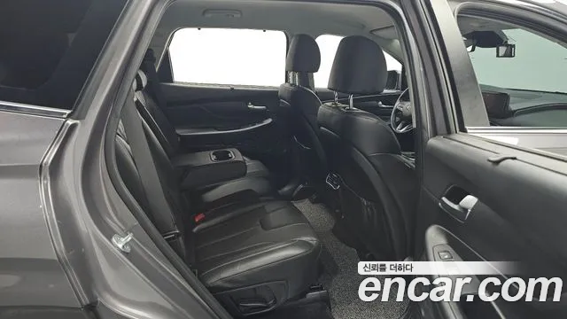 Hyundai Santa Fe New — Фото автомобиля 16