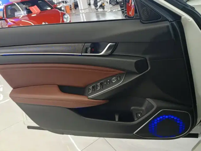 Honda Inspire — Фото автомобиля 7