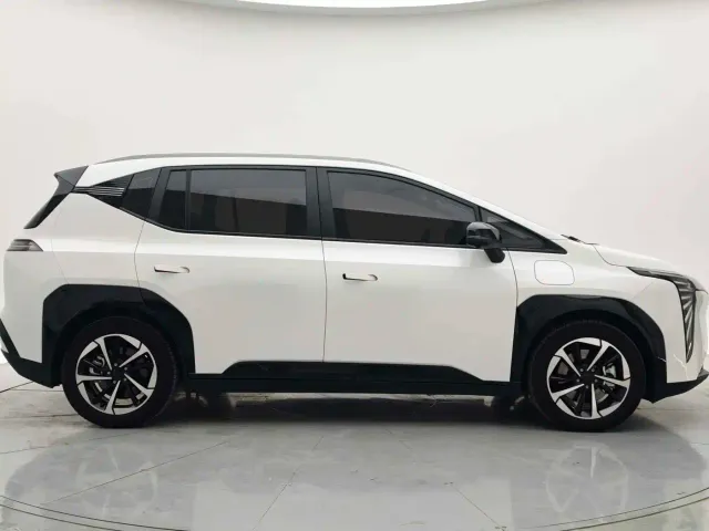 GAC Aion Y — Фото автомобиля 6