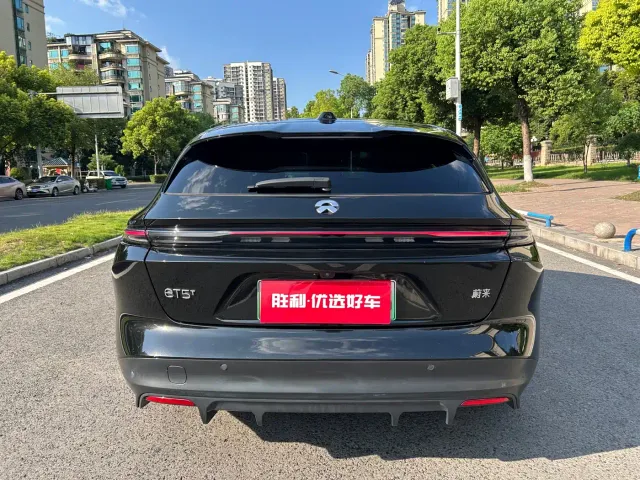 Nio ET5 Touring — Фото автомобиля 6