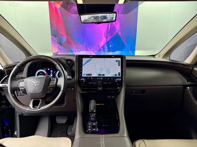 Toyota Alphard — Фото автомобиля 18