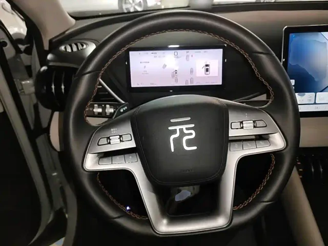 BYD Yuan PLUS — Фото автомобиля 10