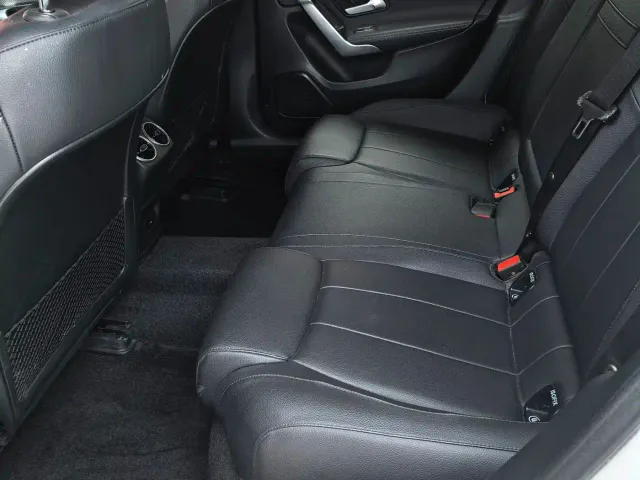Mercedes-Benz A-Class — Фото автомобиля 14