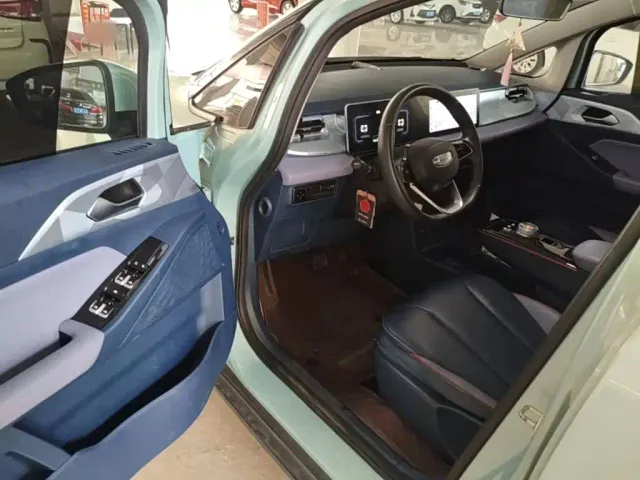 Geely Geometry E Firefly — Фото автомобиля 15