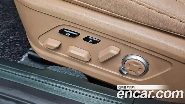 Hyundai Grandeur GN7 — Фото автомобиля 27