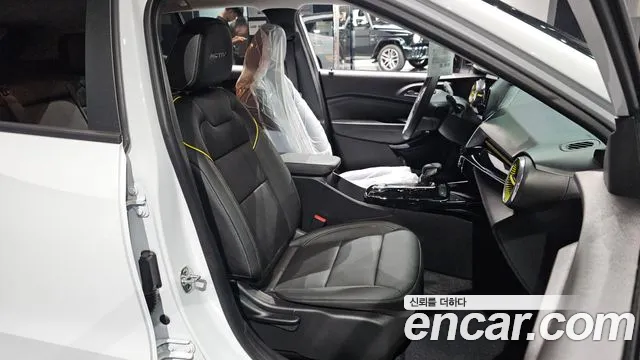 ChevroletGMDaewoo Trax Trax Кроссовер — Фото автомобиля 12