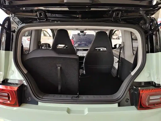 Wuling Hongguang Mini EV — Фото автомобиля 18