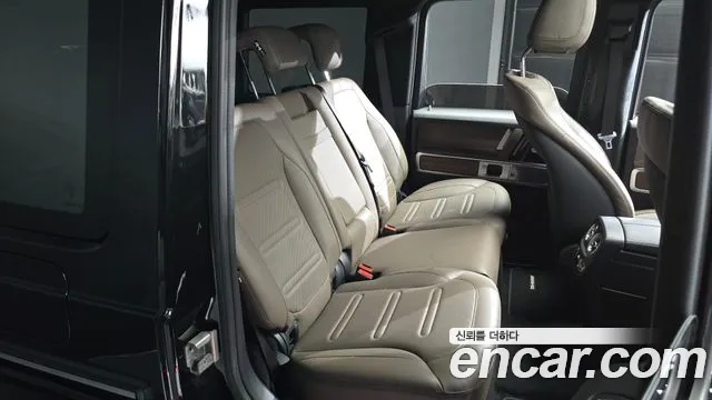 Mercedes-Benz G-Class — Фото автомобиля 12