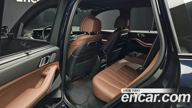 BMW X5 — Фото автомобиля 11