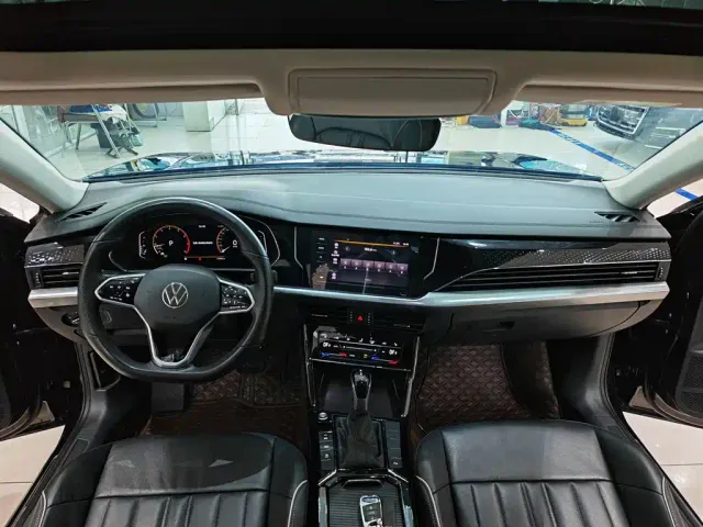 Volkswagen Passat — Фото автомобиля 7