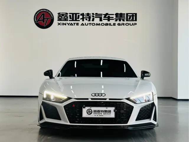 Audi R8 — Фото автомобиля 3